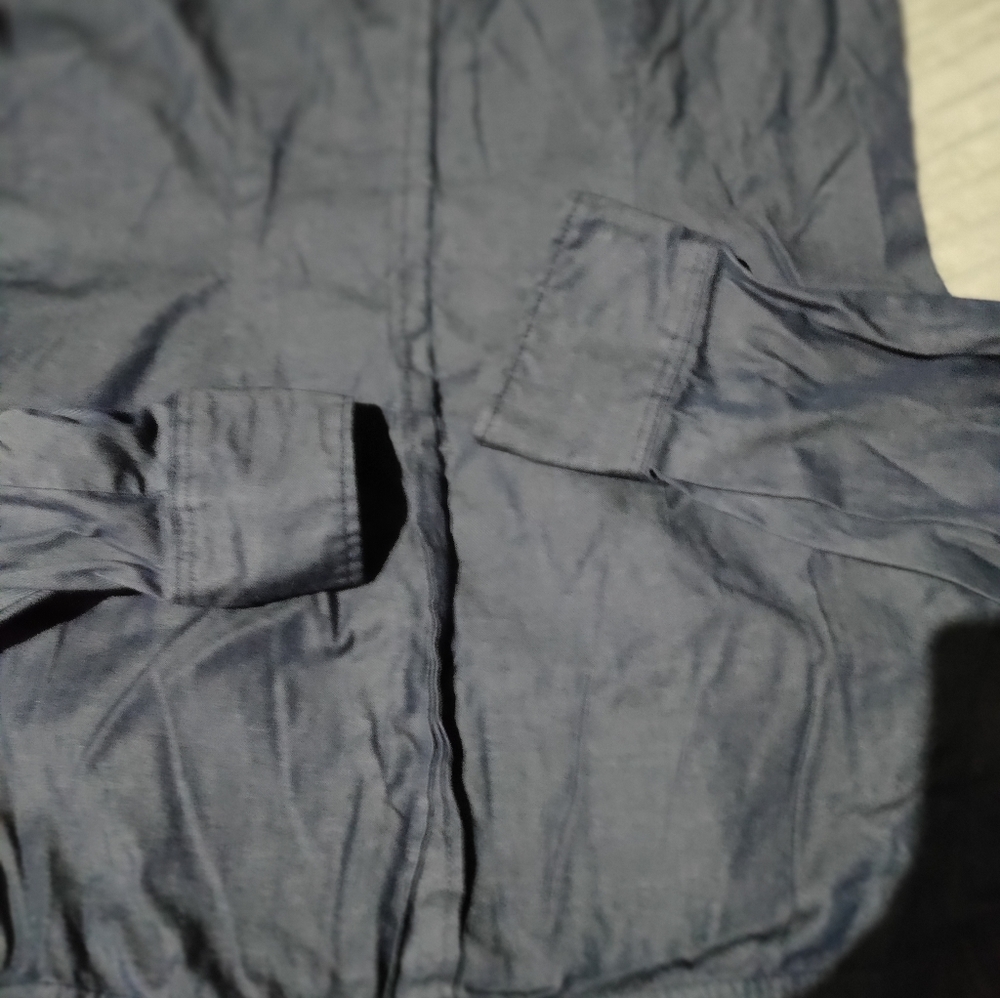 New York & Co Grey button up long sleeve blouse size S - Picture 8 of 8